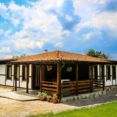 Villa Kashtata Resilovo Exteriör bild