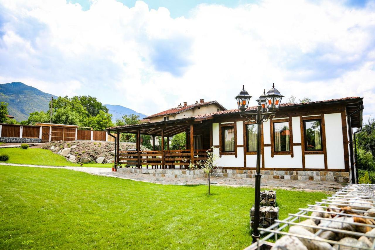 Villa Kashtata Resilovo Exteriör bild