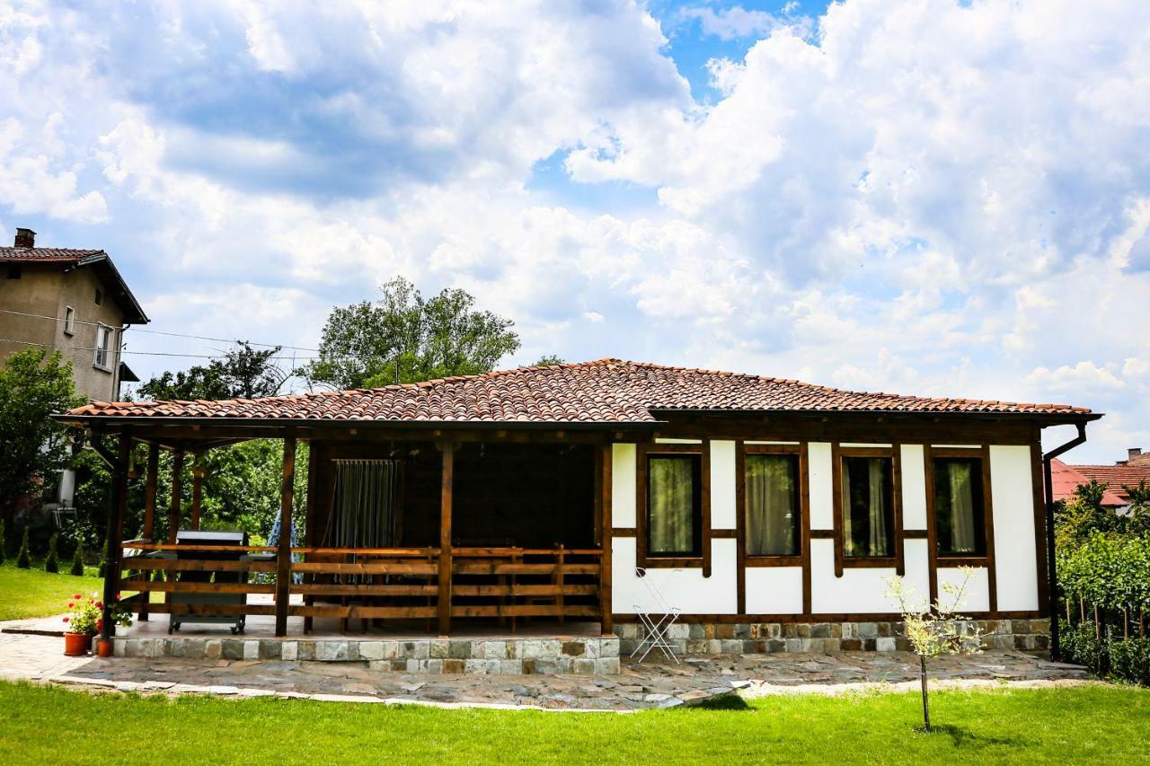 Villa Kashtata Resilovo Exteriör bild
